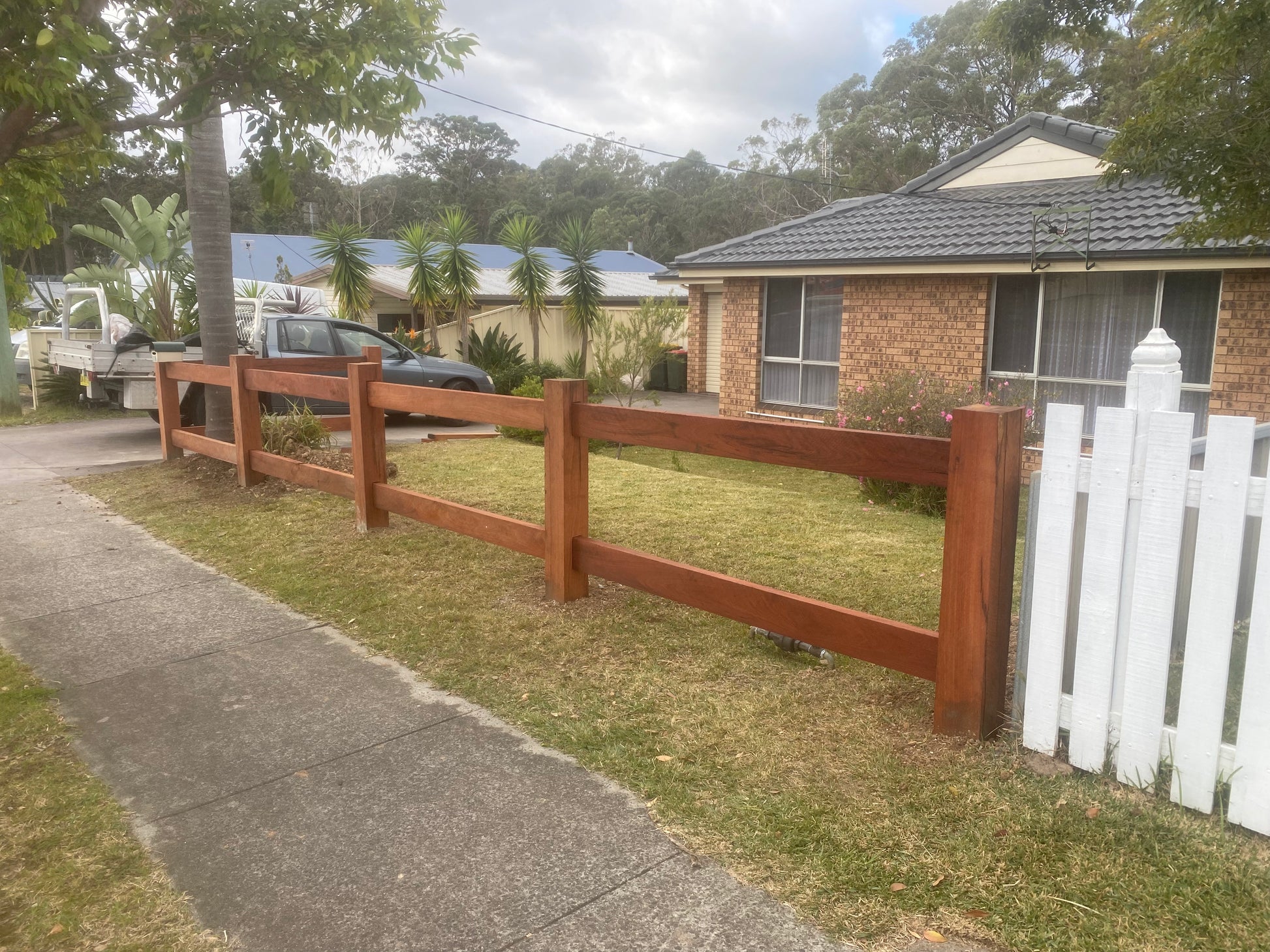 Hardwood Fence Posts - Class 1 Durability